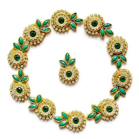 Flower Shape Kundan Patch Pack of 25 – Elegant Embellishments for Ethnic Wear & DIY Craft