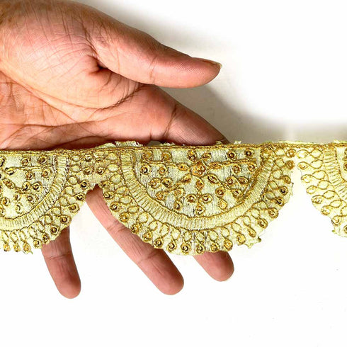 Sea Green With Zari Work Semi Circle Lace & Border ( 9mtr )