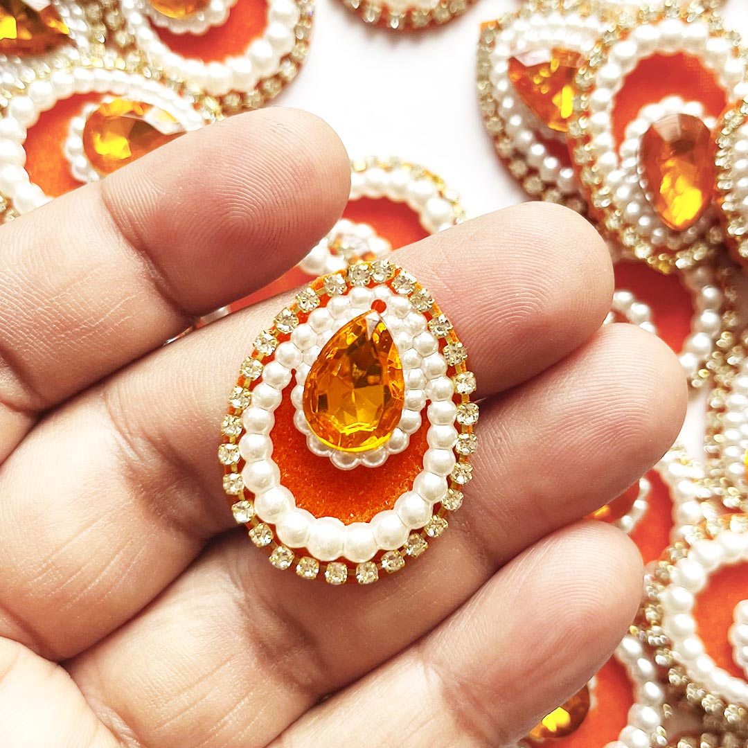 Decorative Pan Shape Fancy Embroidered Appliqué Kundan Patches for dre ...
